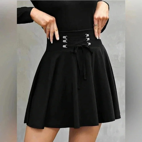 Kojooin Black Gothic Cosplay Punk Skort Skirt  Size 2XL - Picture 4 of 15